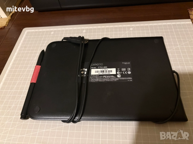 Графичен таблет WACOM CTH-460, снимка 2 - Таблети - 52693875