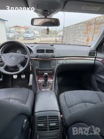 Mercedes-Benz E 200 Kompressor, снимка 6 - Автомобили и джипове - 53563855