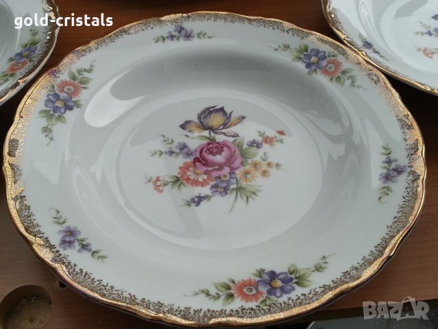 Порцеланови чинии Бавария  сервиз , снимка 2 - Антикварни и старинни предмети - 35088876