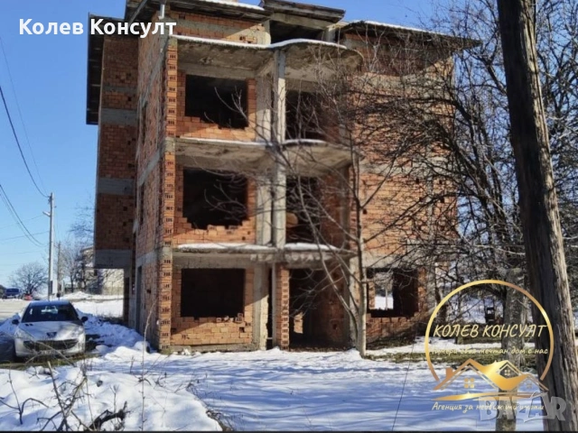 Триетажна сграда село Минерални бани , снимка 3 - Апартаменти - 53358178