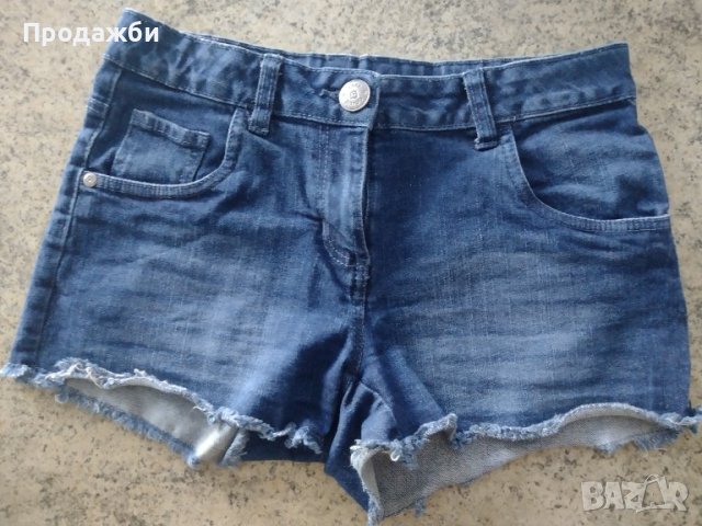 2 бр. детски дънкови къси панталонки за момиче, снимка 1 - Детски къси панталони - 43549798