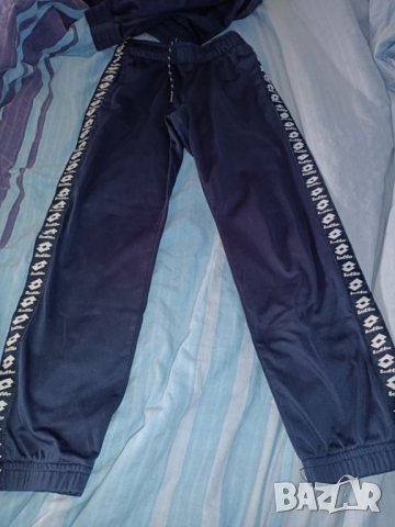 2  екипа , снимка 3 - Детски анцузи и суичери - 38893066