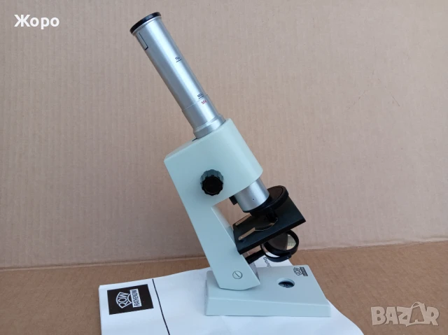 Микроскоп на Carl Zeiss DDR, снимка 2 - Медицинска апаратура - 51229046