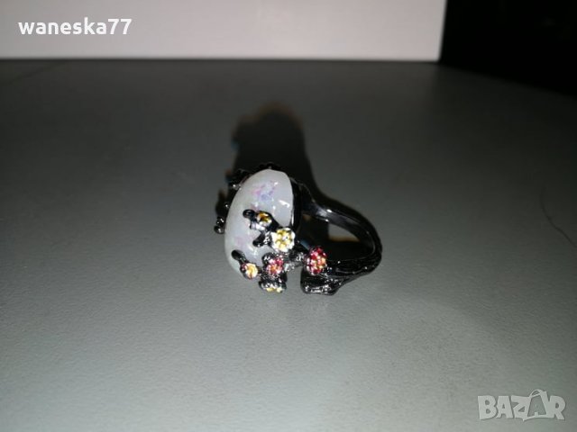 Прекрасен дамски пръстен със сребърно покритие S925, с красив камък с отблясъци и нежни цветя, снимка 7 - Пръстени - 27525617