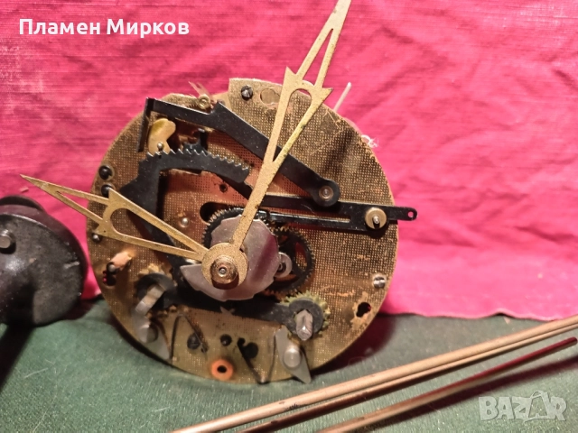 Механизъм за германски настолен часовник