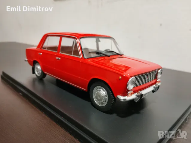 Колекционерско моделче на ВАЗ-2101, Жигули, в мащаб 1:24, снимка 13 - Колекции - 39713720