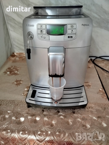 Кафе автомат Saeco Intelia, снимка 5 - Кафемашини - 51544234