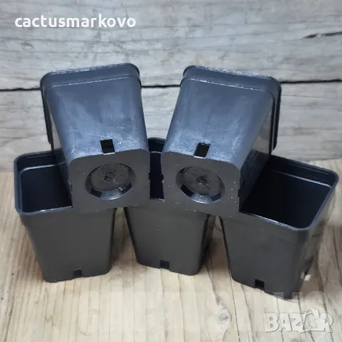 Комплект от 5 пластмасови саксии