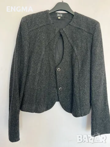 Елегантни Дамски Сакета, снимка 2 - Сака - 49207226