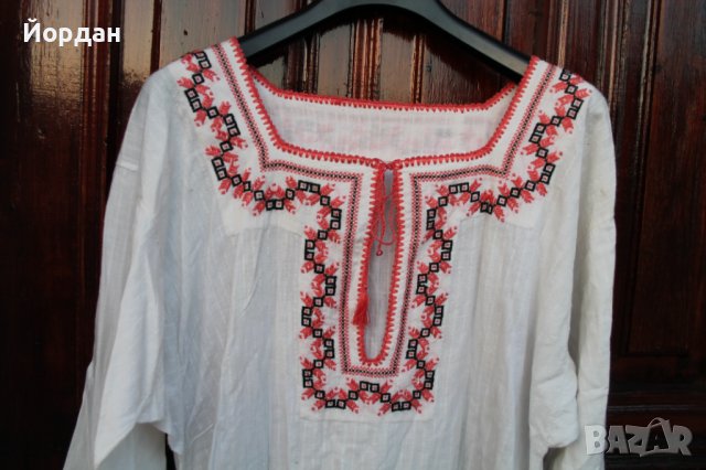 Дамска риза , снимка 2 - Антикварни и старинни предмети - 38552461