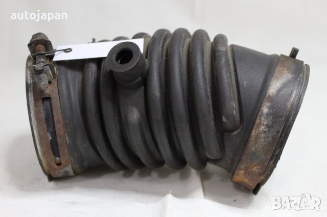 Гофриран маркуч, въздуховод Мазда 5 2.0 146кс 05г Mazda 5 2.0 146hp 2005, снимка 2 - Части - 43501307