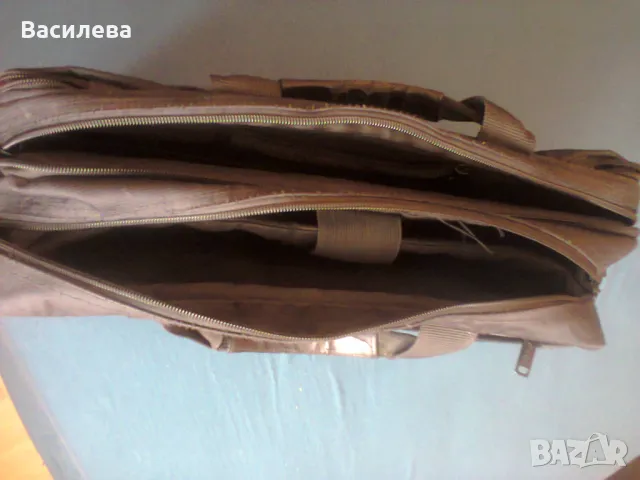 Чанта за лаптоп Asus, снимка 3 - Лаптоп аксесоари - 47469559