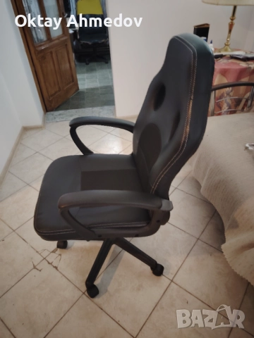 Офис стол геймарски за компютър, снимка 2 - Столове - 52397606