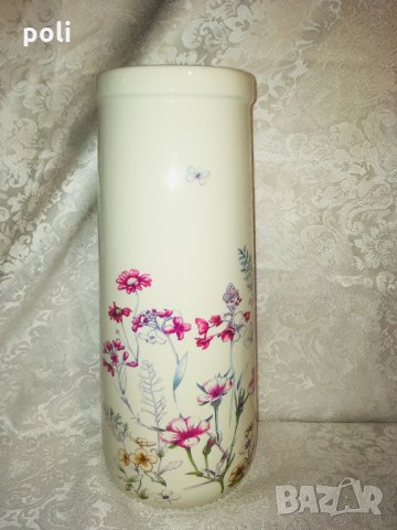 голяма порцеланова ваза, снимка 3 - Вази - 33326765