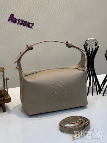 чанти miu miu, снимка 2 - Чанти - 50742626