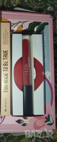 Молив за устни и черило 