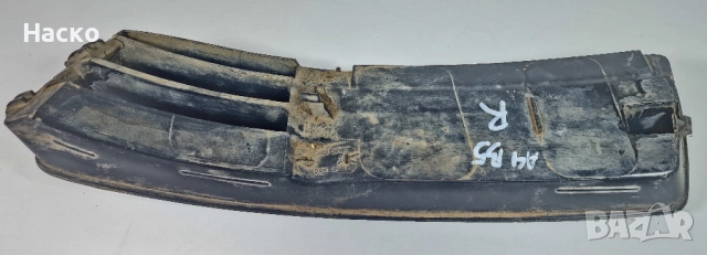 Дясно Капаче Лява Лайсна Решетка Предна Броня Audi A4 B5 Ауди А4 Б5 8D0 807 346 G 8D0807345B, снимка 2 - Части - 52777799