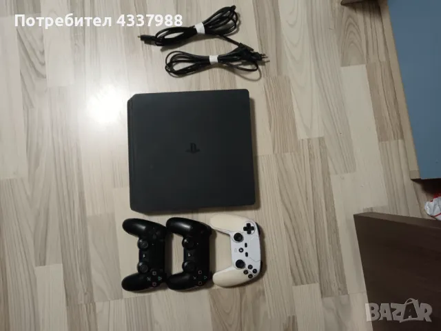 Продавам PS4+ три контролера+ три игри, снимка 2 - PlayStation конзоли - 48445437