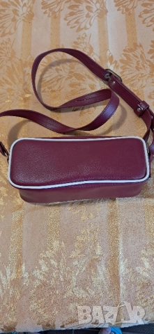 Стара кожена чантичка 