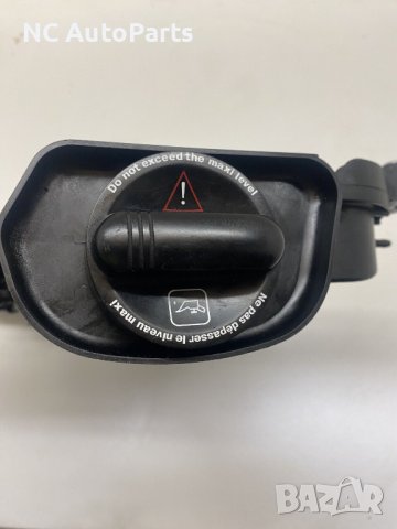 Капачка за масло с корпус за Mercedes X class Nissan Navara 2.3 190 коня 152577731R 2018, снимка 7 - Части - 43103848