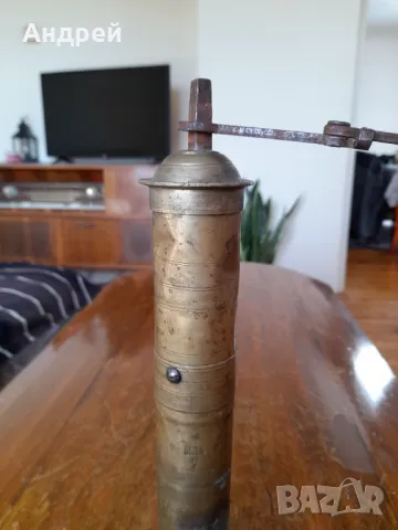 Стара кафемелачка,мелничка,мелница за кафе #16, снимка 3 - Други ценни предмети - 47737438