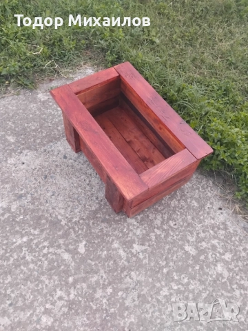 Дървени кашпи за цветя , снимка 1