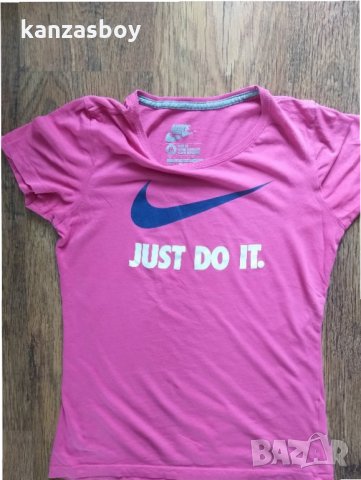 Nike - страхотна дамска тениска, снимка 3 - Тениски - 33152376