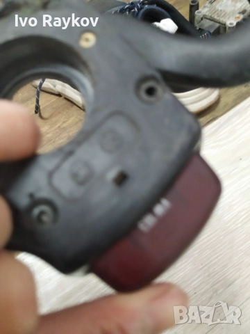 Лостче мигачи и бутон аварийни , VW Golf ,Vento , Passat, снимка 8 - Части - 51484177