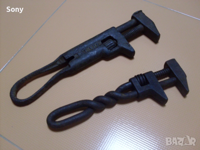 Стар раздвижен ключ.