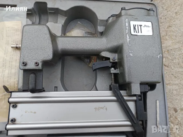 Пневматичен иглен такер, снимка 2 - Други инструменти - 47472933