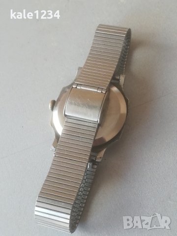 Часовник ПОБЕДА. Made in USSR. Механичен. Мъжки. Vintage watch. POBEDA. СССР. , снимка 4 - Мъжки - 43833305
