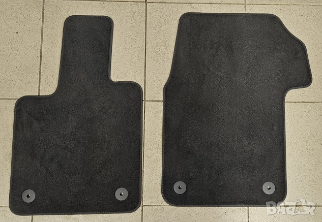 Стелки VW T7 Multivan Transporter Caravelle Фолксваген Мултиван Оригинални Нови, снимка 2 - Аксесоари и консумативи - 44846331