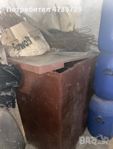 Железен контейнер 1000л