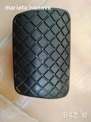 ГУМЕНА ПОДЛОЖКА ЗА СПИРАЧНИЯ ПЕДАЛ ПОДХОДЯЩА ЗА VAG-ГРУПАТА , снимка 2 - Аксесоари и консумативи - 49558864