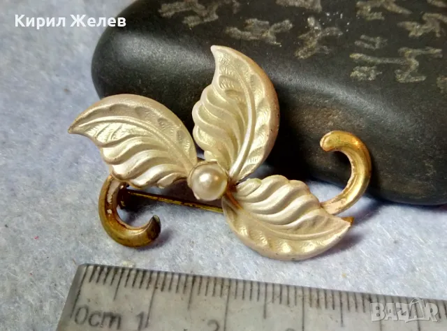 СТАРА ИЗЯЩНА ФЛОРАЛНА ПОЗЛАТЕНА ПЕРЛЕНА РЕТРО АРТ БРОШКА ФИНА РЪЧНА ИЗРАБОТКА 45677, снимка 7 - Антикварни и старинни предмети - 48818868