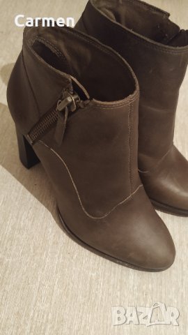 UGG ОРИГИНАЛ - Дамски боти, снимка 6 - Дамски боти - 32669518