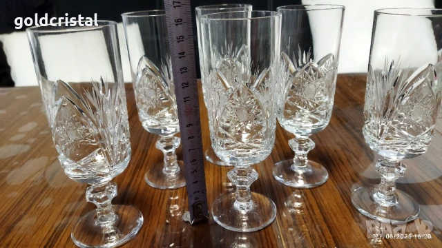 Кристални чаши , снимка 2 - Антикварни и старинни предмети - 44797420