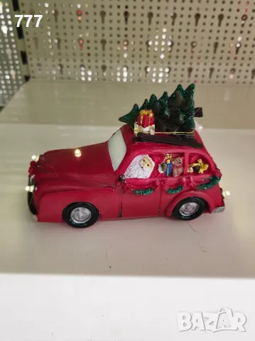 коледна декорация колата на Дядо Коледа 