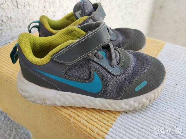 детски маратонки Nike Revolution 5