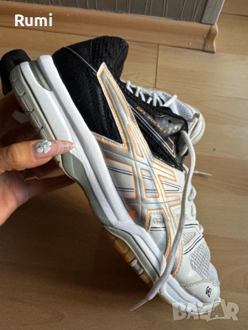 Оригинални маратонки Аsics Gel-Rocket 7! 46 н, снимка 2 - Маратонки - 39257132