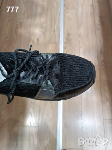 маратонки , снимка 2 - Маратонки - 43592557