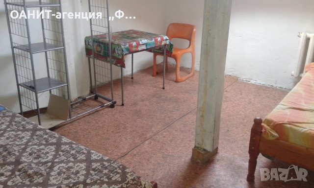 Таванска с стая за живеене в жк Гео Милев,София, снимка 1 - Стаи под наем - 26226668