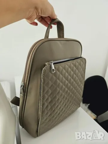 Нова раница, снимка 2 - Раници - 48265422