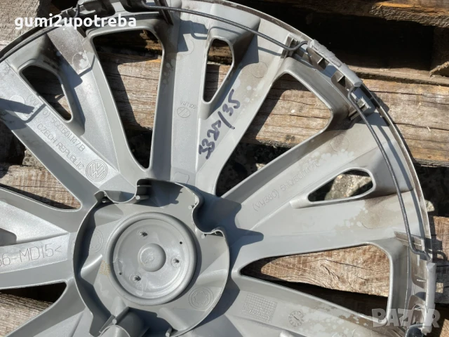 16 цола Тасове VW Golf Volkswagen Golf Bora 5H0601147C Оригинал, снимка 7 - Аксесоари и консумативи - 51199197