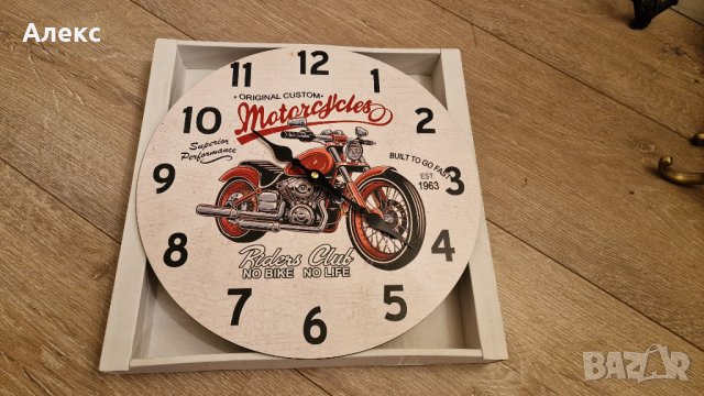 Голям рокерски часивник– 33.5см, снимка 3 - Стенни часовници - 39814739