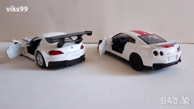Nissan GT-R (R35) и BMW Z4 GT3 Msz, снимка 3 - Колекции - 52343088