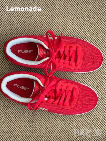 Дамски неонови кецове Flair 37 номер, снимка 2 - Чехли - 32744252