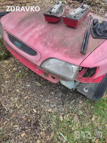Части за Форд ескорт 1992г. комби , снимка 3 - Части - 48140970
