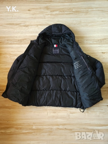 Оригинално мъжко яке Tommy Hilfiger, снимка 3 - Якета - 52659588