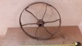 масивно метално ковавано възрожденско колело от каруца, файтон, снимка 4